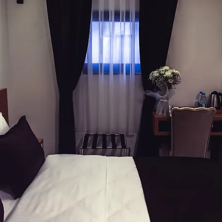 Hotel Tymbris 3*