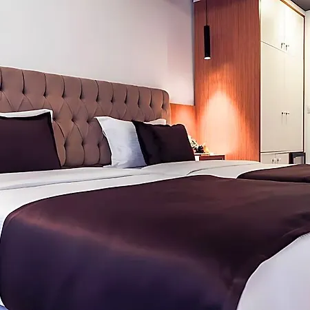 Tymbris Hotel 3*